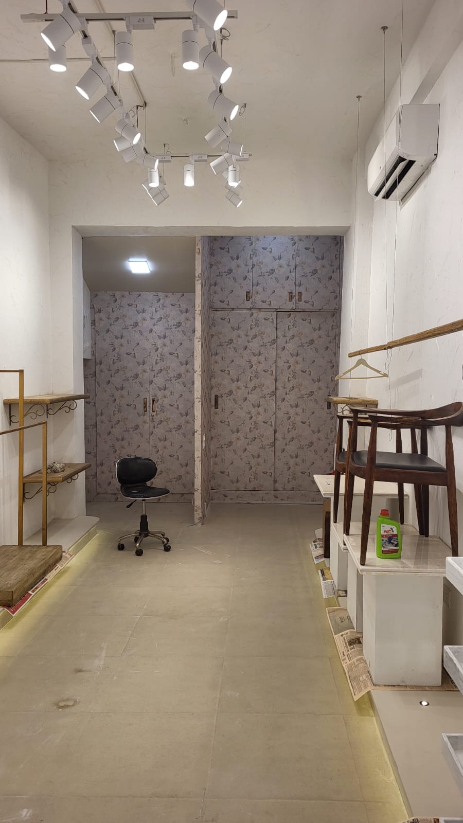 Khan Market Store 9