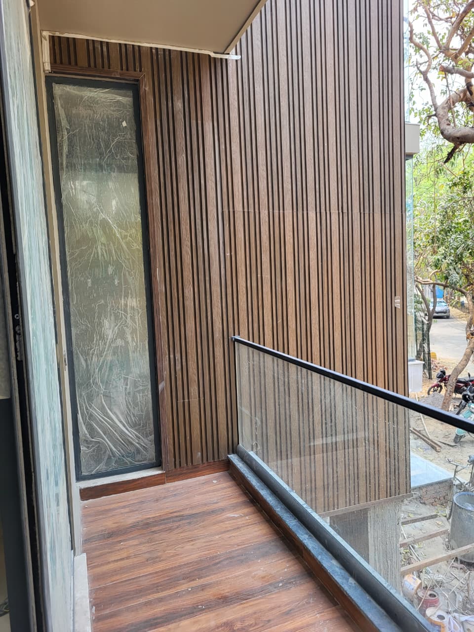 DLF Residence 3